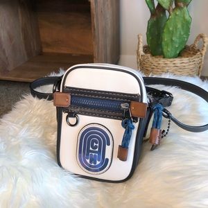 Coach Men’s Dylan with Patch Messenger Bag